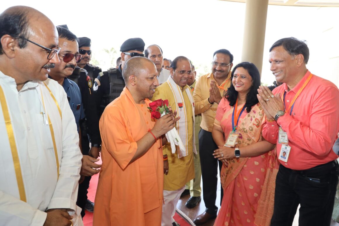 Shri Yogi Adityanath Ji visited Scottish International School