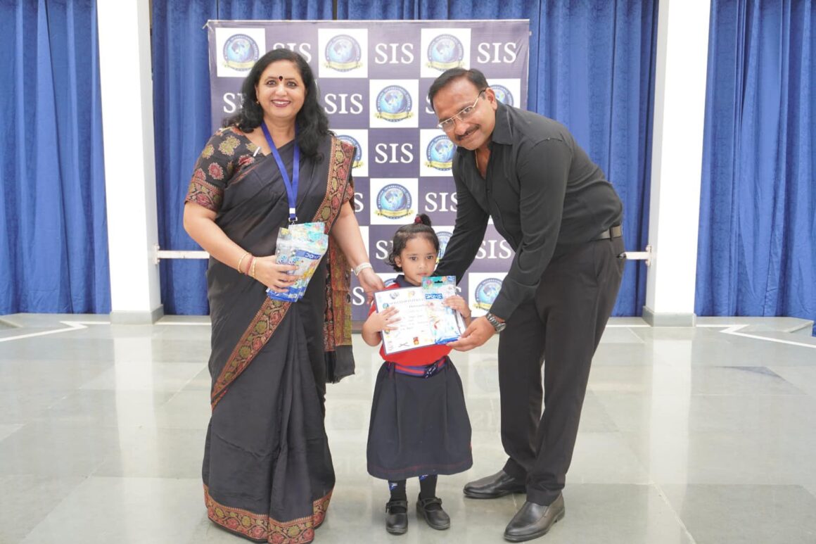 Award Ceremony for Tiny Tots